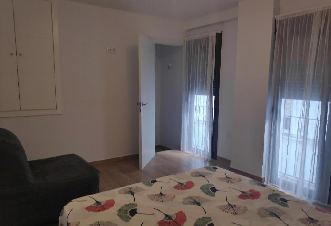 Apartamento En 카사라보넬라 외부 사진